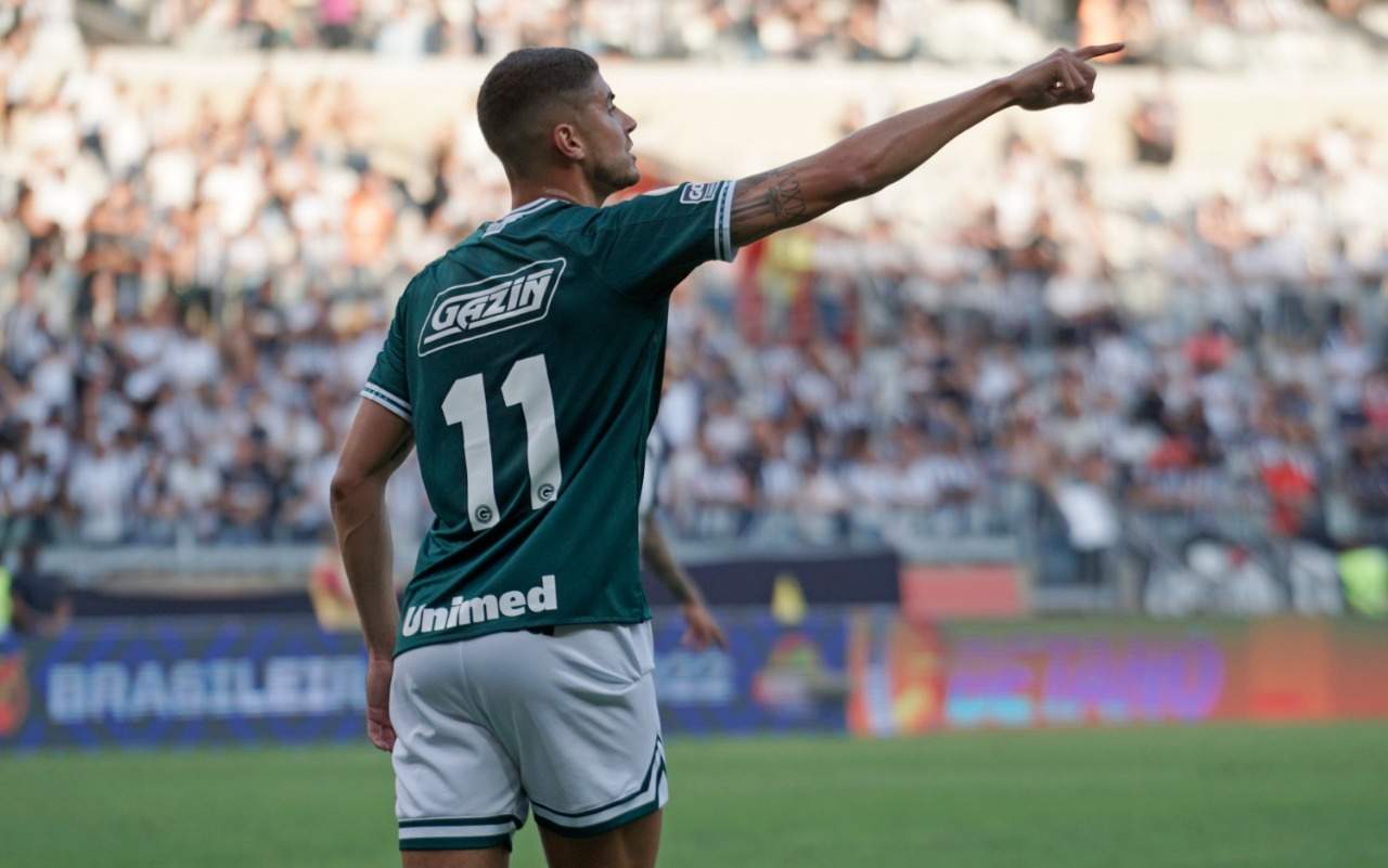 Goiás vence no Mineirão e complica situação do Atlético MG no Brasileirão