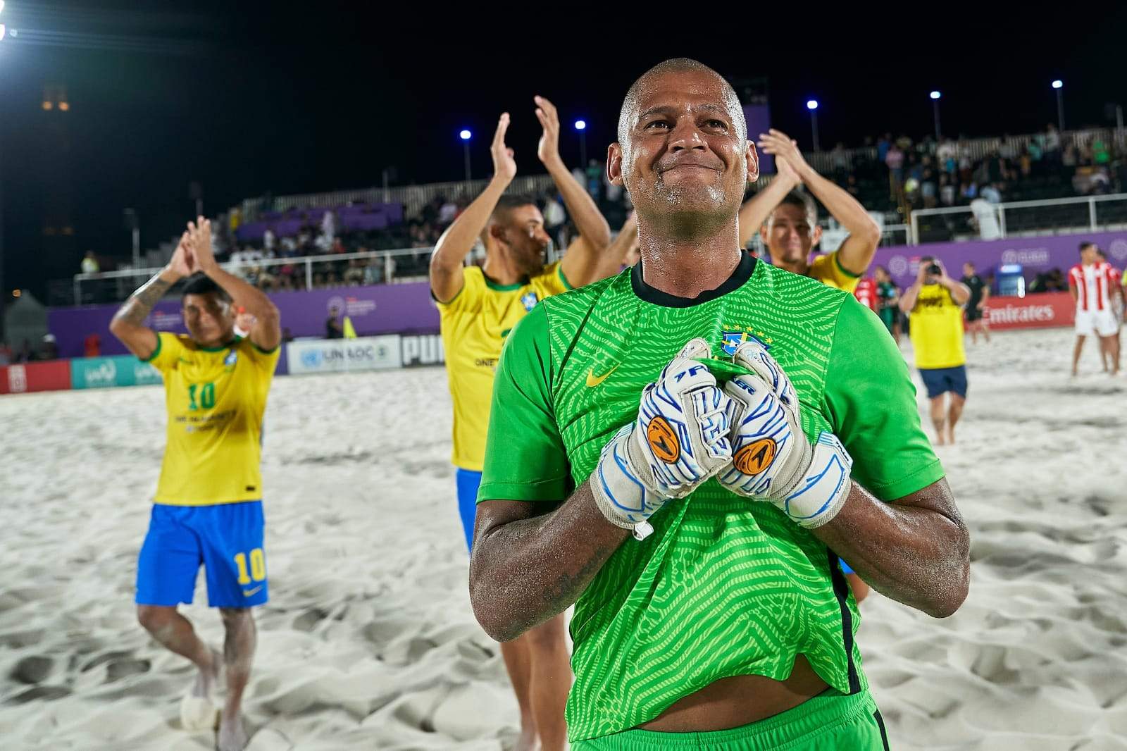 Capixaba M O Completa Jogos Pela Sele O Brasileira De Beach Soccer