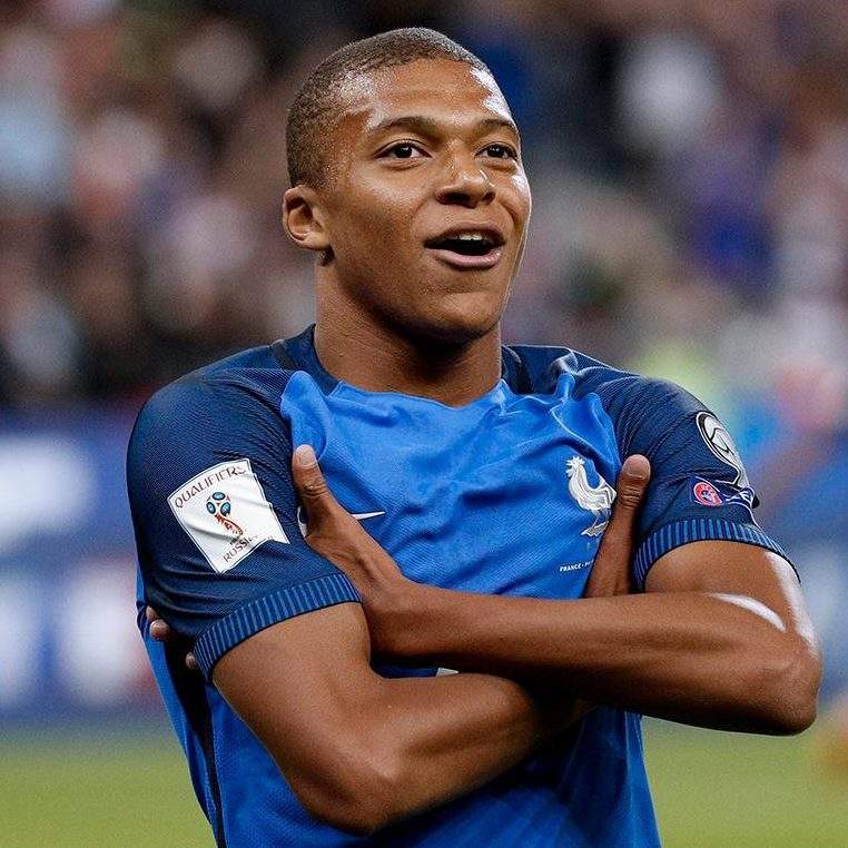 Com lesão na panturrilha, Mbappé vira desfalque da França