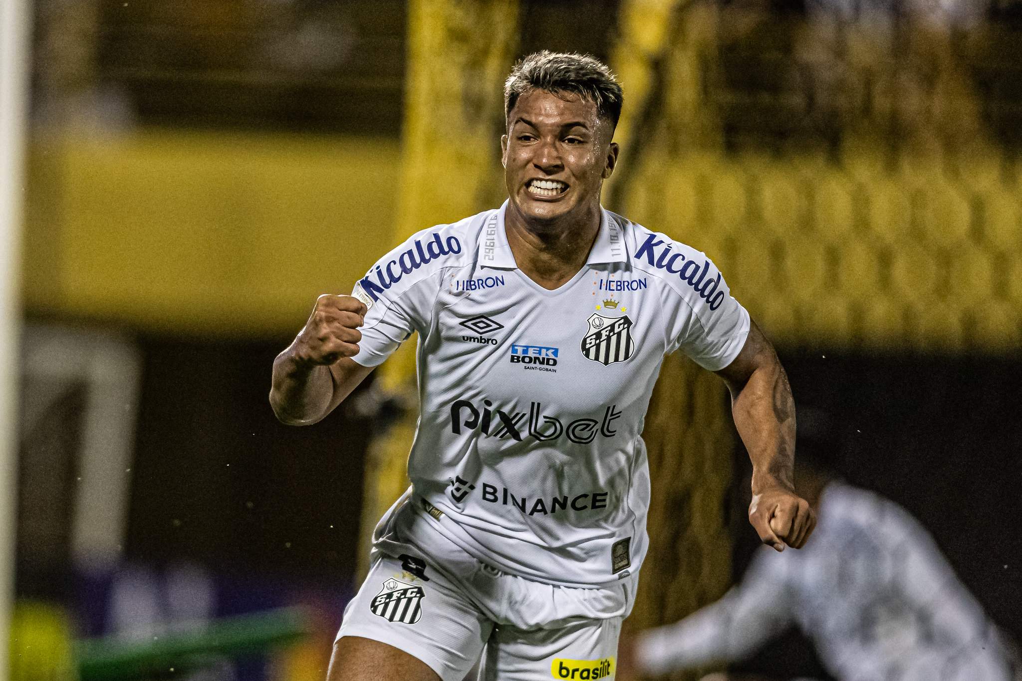 Nada de série B! Marcos Leonardo pode deixar o Santos para jogar