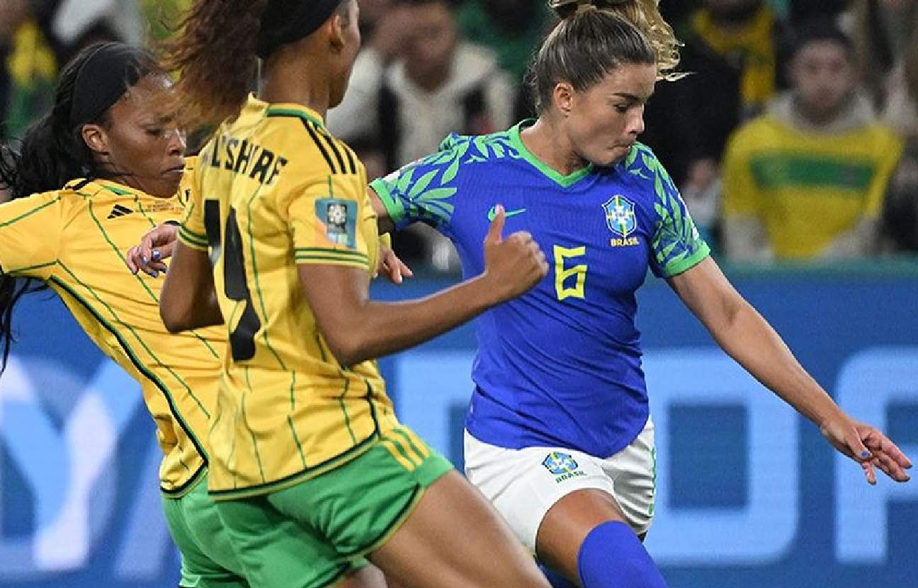Brasil foi eliminado ao empatar em 0 a 0 com Jamaica na Copa do Mundo  Feminina