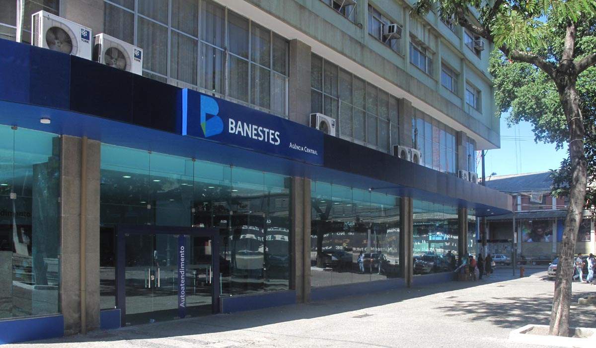 Banestes lanza un concurso con un sueldo de hasta 3,9 mil reales