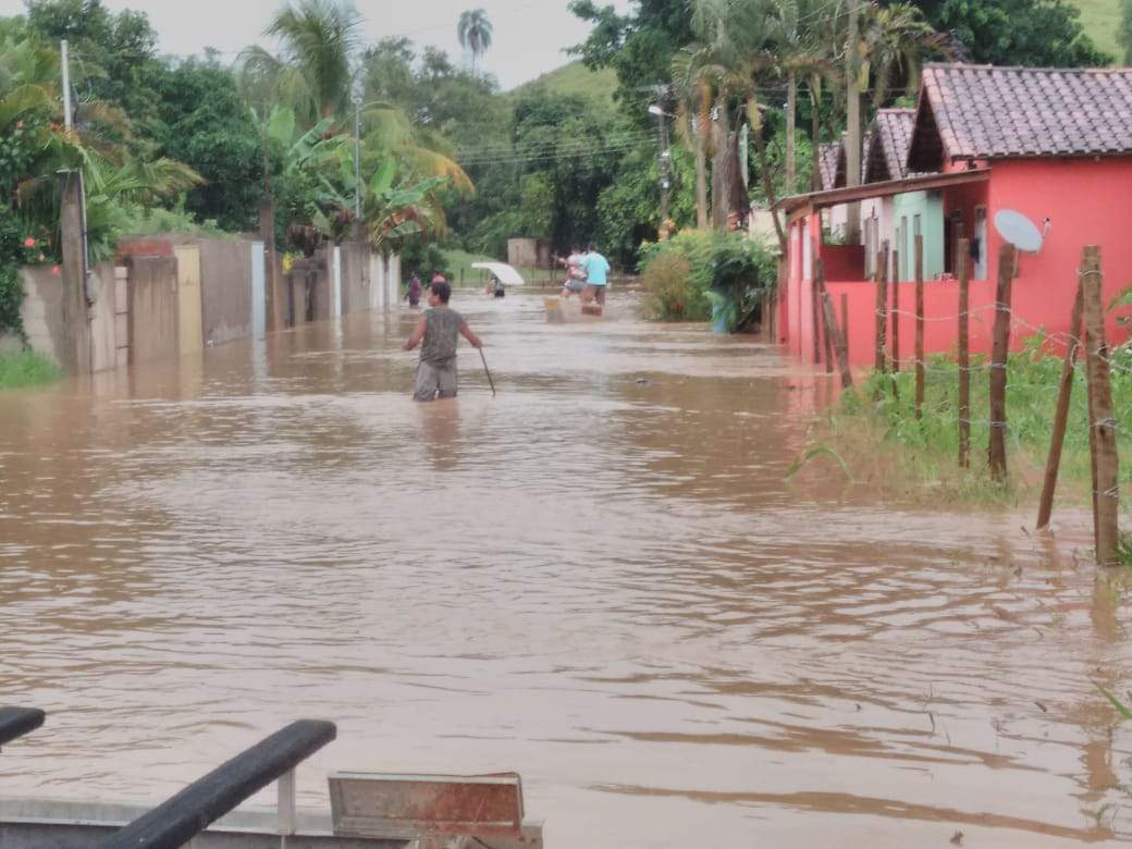 Defesa Civil Alerta Para Chuvas Intensas E Granizo No Sul Do ES