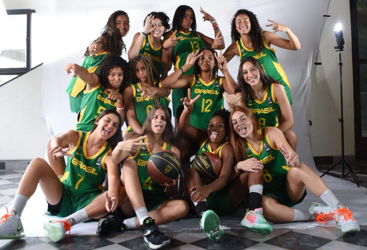Con capixaba, la selección femenina de baloncesto Sub 18 inicia la preparación para la Americup