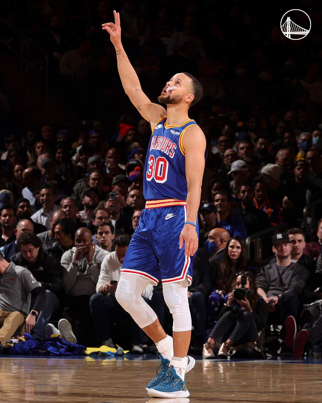 Golden State Warriors vence o Denver Nuggets e Curry supera marca de 20 mil  pontos na NBA - Estadão