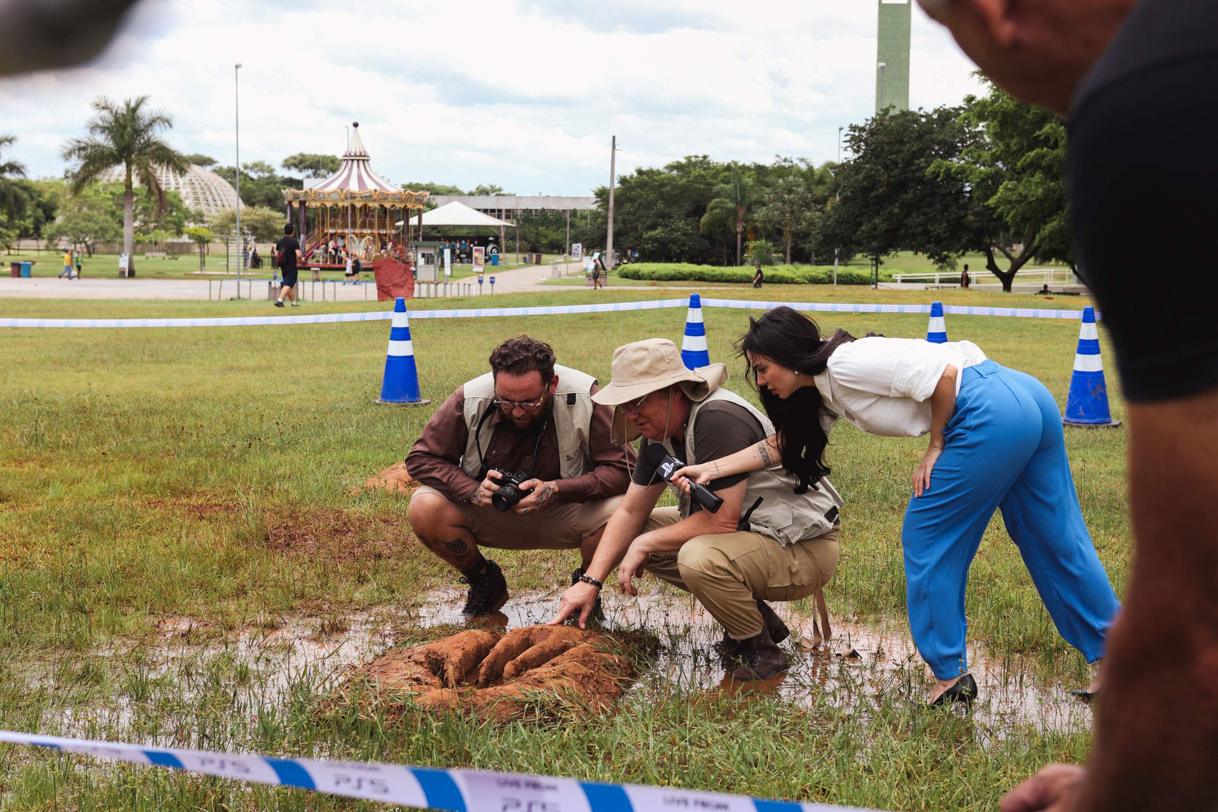 PS5 novo lacrado aceiti TROCA - Videogames - Parque das Nações