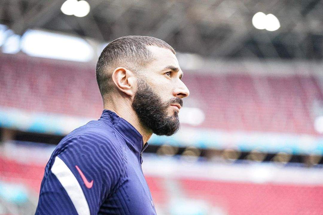 Benzema fait ses adieux à l’équipe de France : « Notre histoire touche à sa fin »