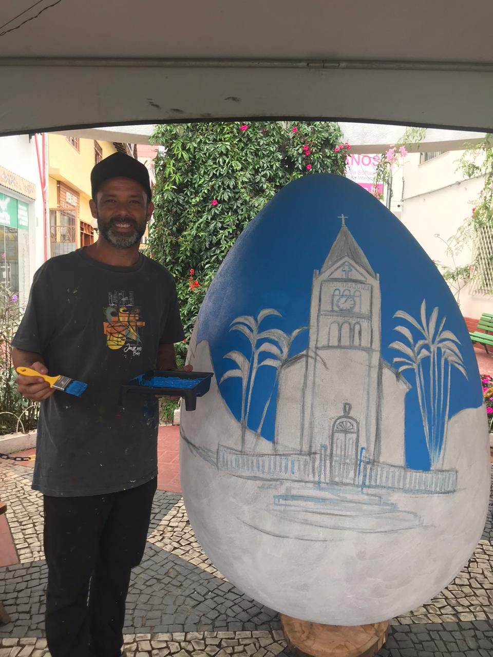 Artista plástico com obras na Páscoa de Domingos Martins