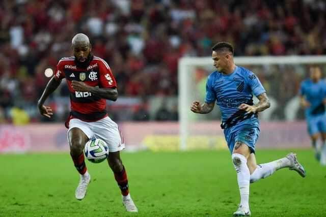 CURITIBA (PR) - 12/07/2023 - Copa do Brasil 2022 / Futebol - ATHLÉTICO (PR)  X FLAMENGO (RJ) Copa do Brasil 2023, quartas de final jogo 2 de 2, na noi  Stock Photo - Alamy