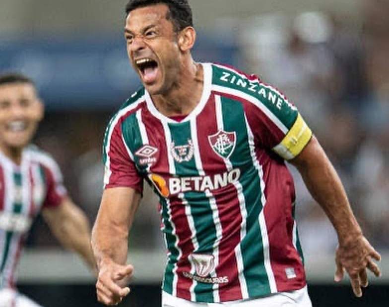 Com Adriano Imperador, veja lista dos jogadores mais fortes do futebol -  Fotos - R7 Futebol