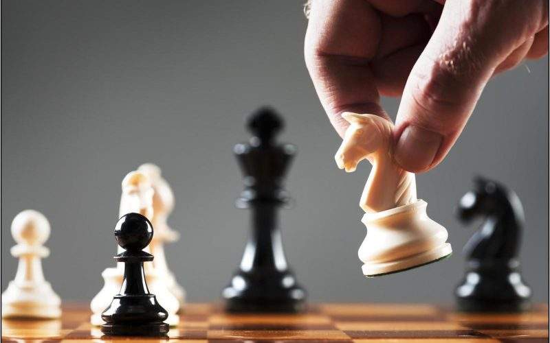 Federação de xadrez contraria essência do esporte e direitos humanos ao  proibir trans em competições femininas - Lei em Campo