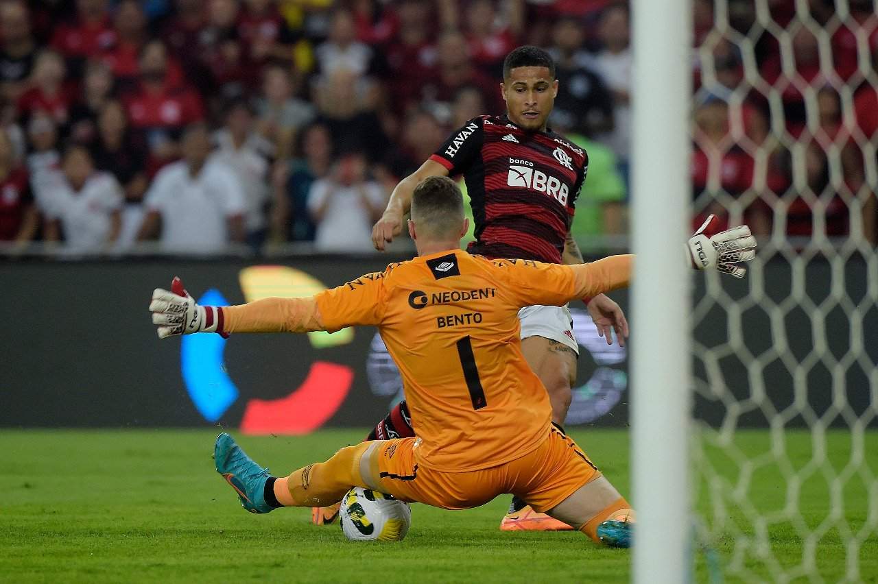 Flamengo empata com o Athletico-PR na Copa do Brasil