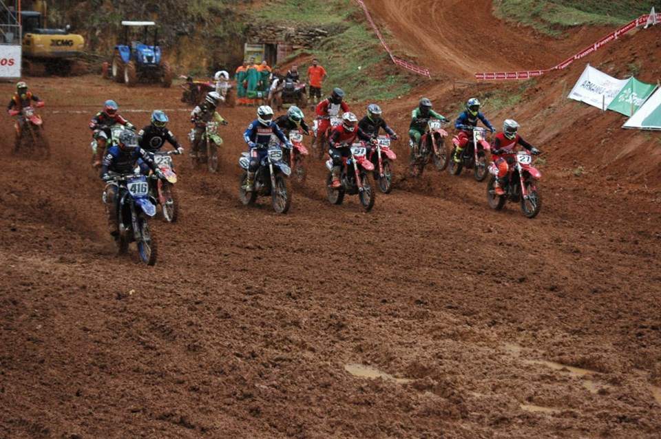 Corridas De MOTOCROSS & VELOCROSS 