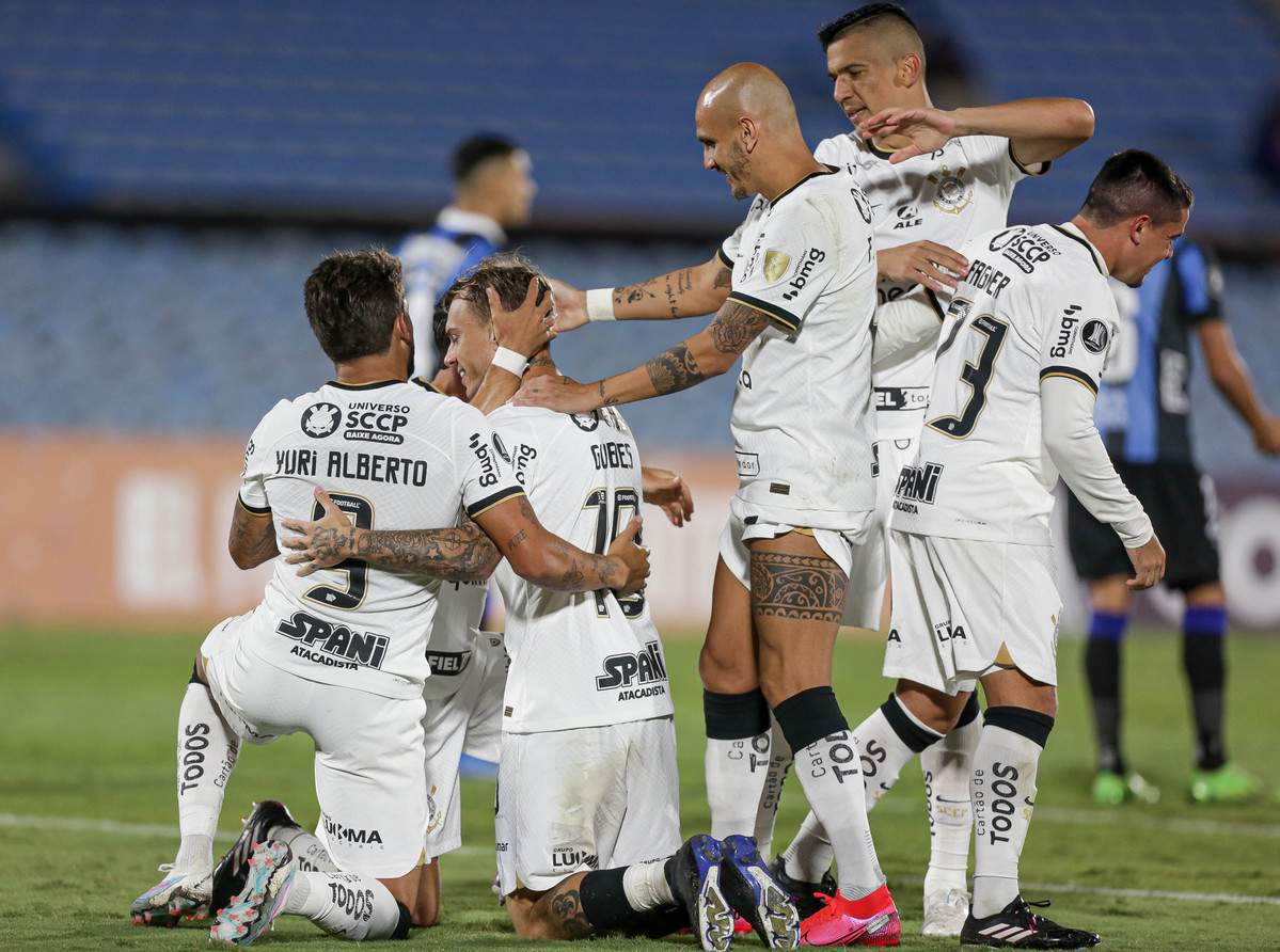 Corinthians encara o Liverpool-URU na estreia da Libertadores