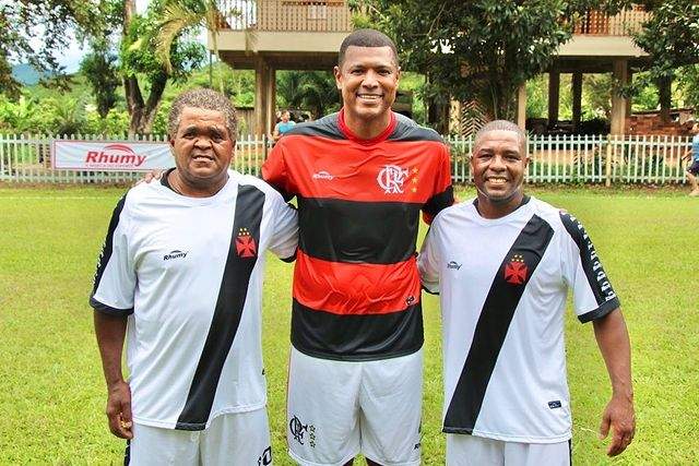 Júnior Baiano, ancienne star de Flamengo, jouera à Viana ce samedi