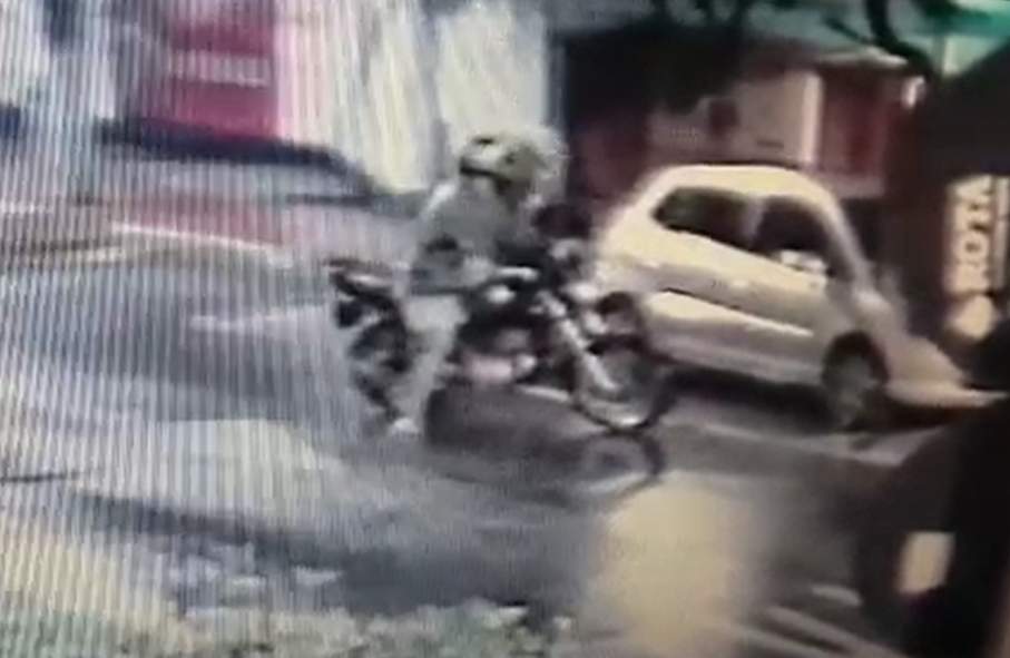 Porteiro Tem Moto Furtada Em Frente Ao Prédio Onde Trabalha Na Praia Do Canto Em Vitória